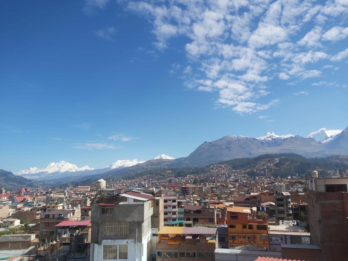 Lhotse Hostel B&B Huaraz  Exteriör bild