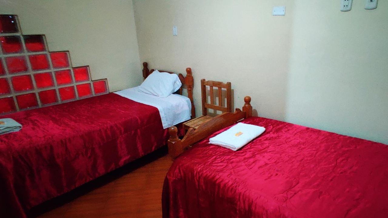 Lhotse Hostel B&B Huaraz  Exteriör bild