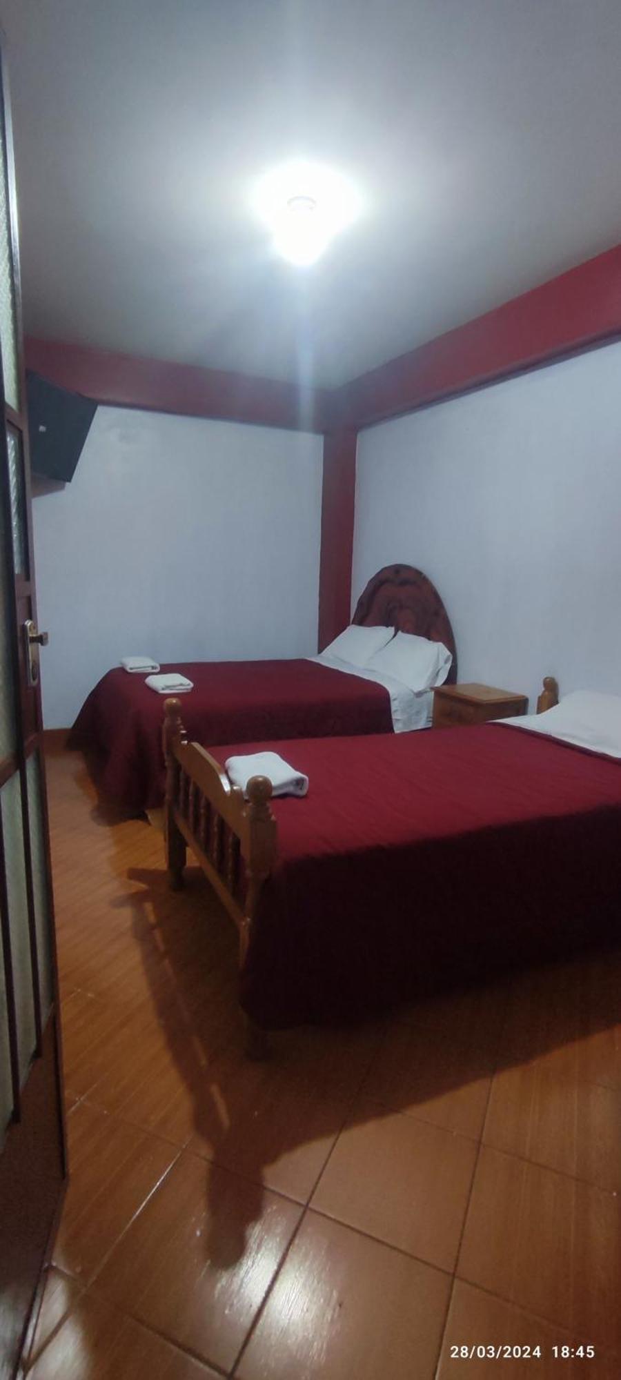 Lhotse Hostel B&B Huaraz  Exteriör bild