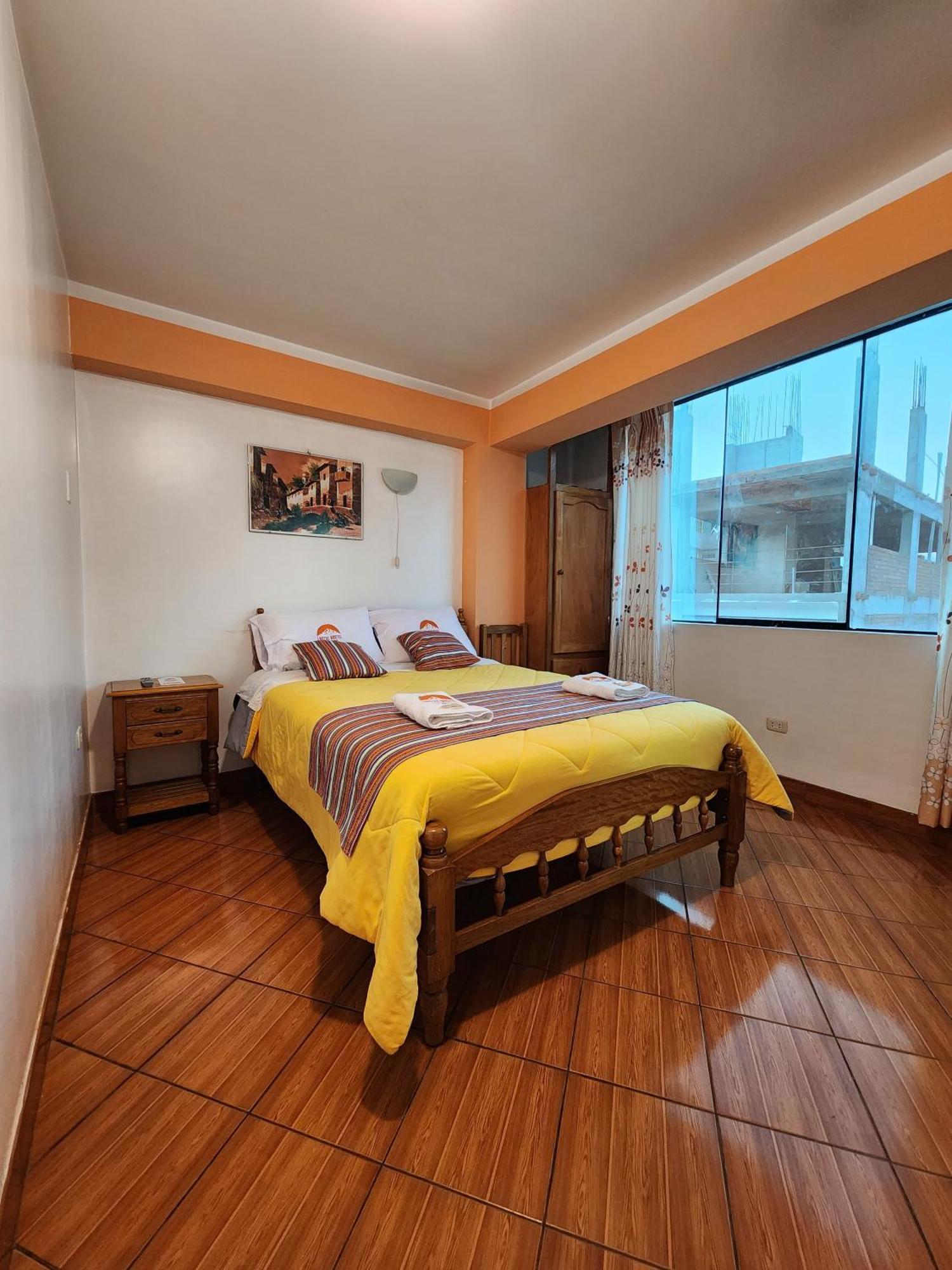 Lhotse Hostel B&B Huaraz  Exteriör bild