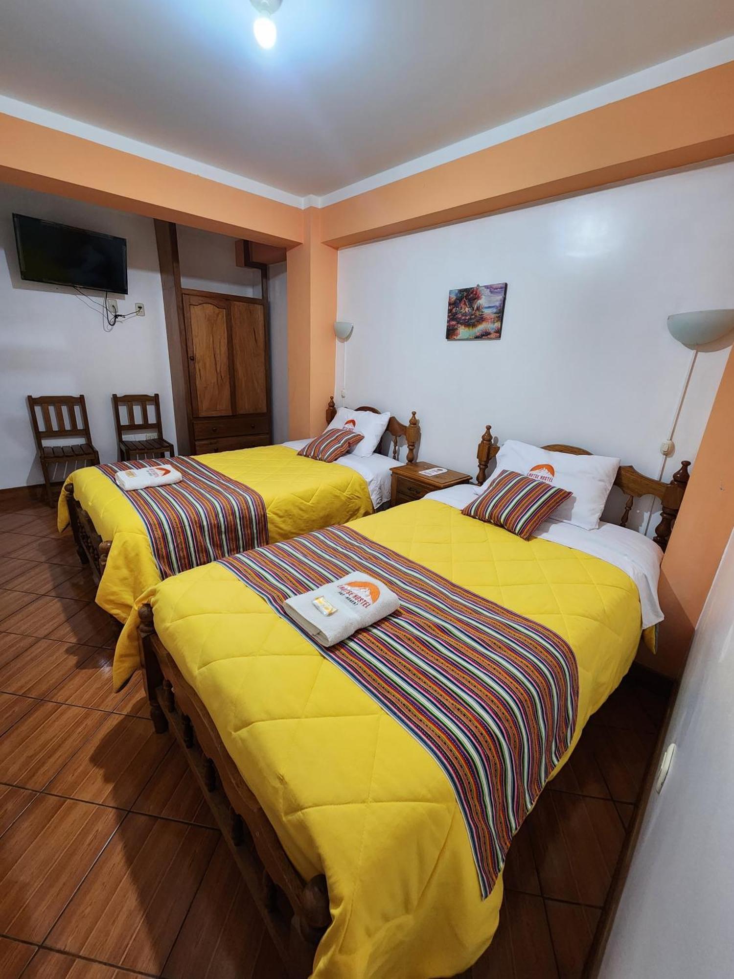 Lhotse Hostel B&B Huaraz  Exteriör bild
