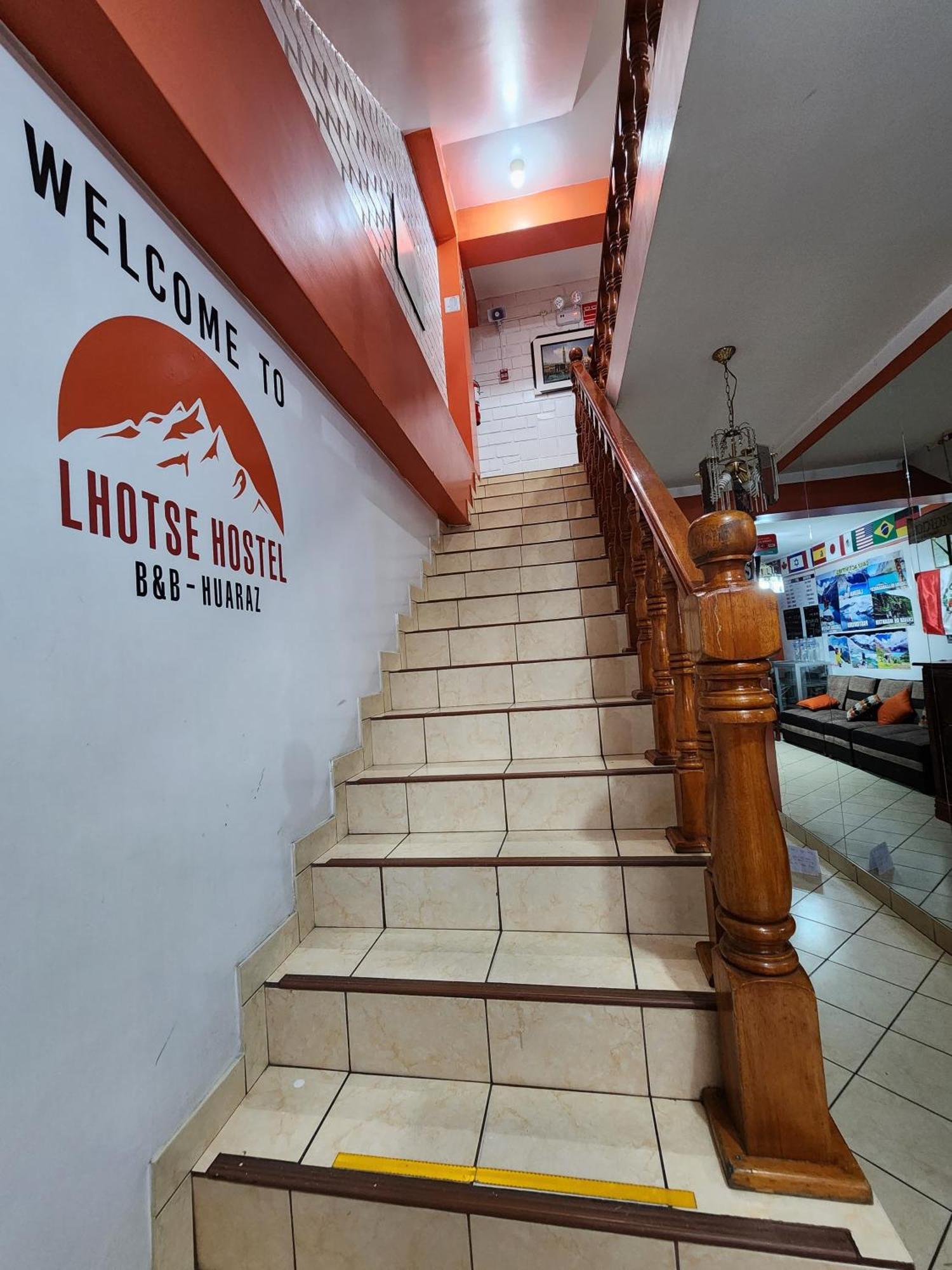 Lhotse Hostel B&B Huaraz  Exteriör bild