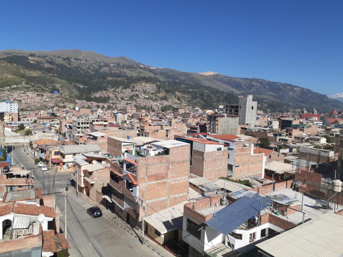 Lhotse Hostel B&B Huaraz  Exteriör bild